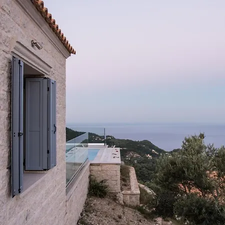 Semesterbostad Sapphire Agios Nikitas