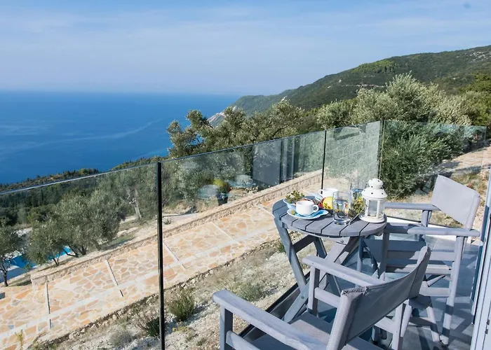 Semesterbostad Sapphire Agios Nikitas Drymon