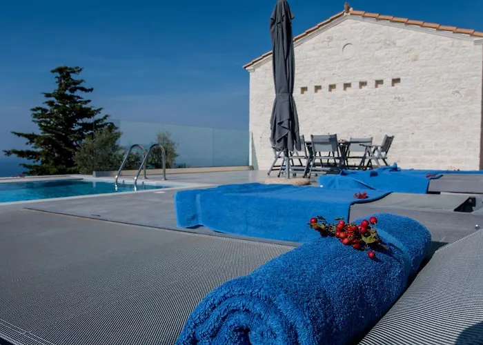 Holiday home Sapphire Agios Nikitas *